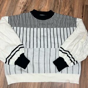 Ladies sweater. NWOT